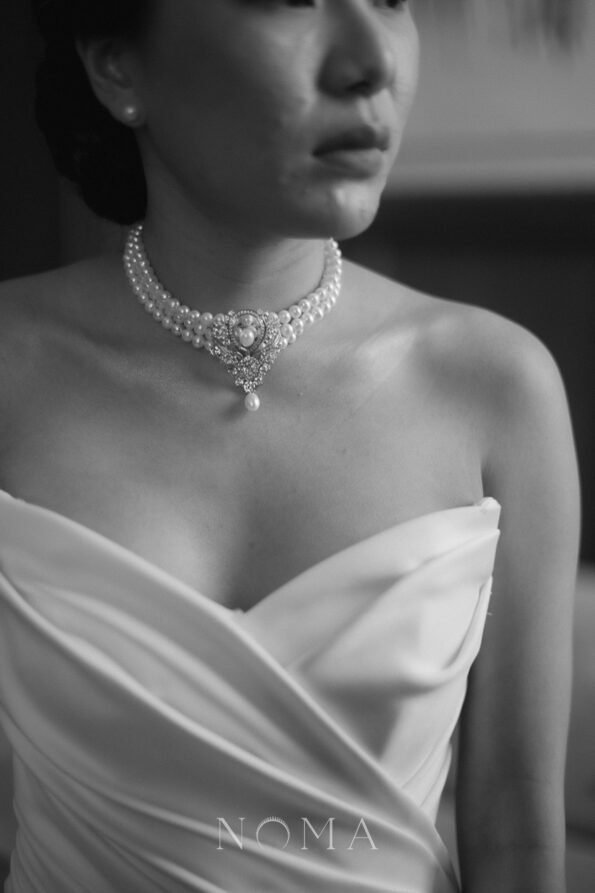 PJW-201900045-Triple-Strand-Pearl-Choker-Rhodium-White-Gold-White-Pearl-9