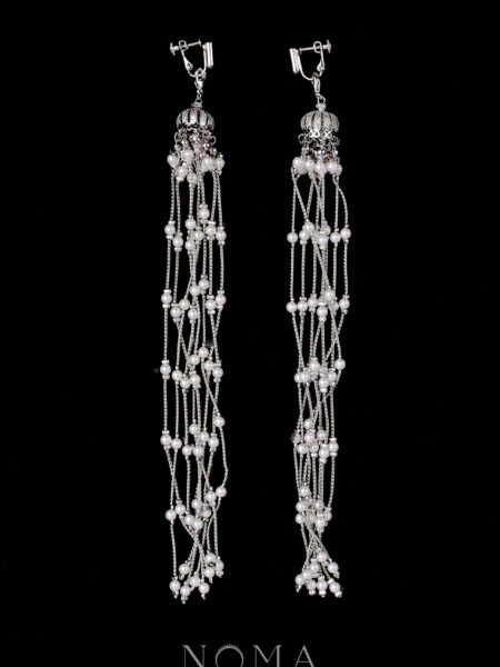 Hobeika Pearl Chain Earclip - White Gold, White Pearl (1 pair)