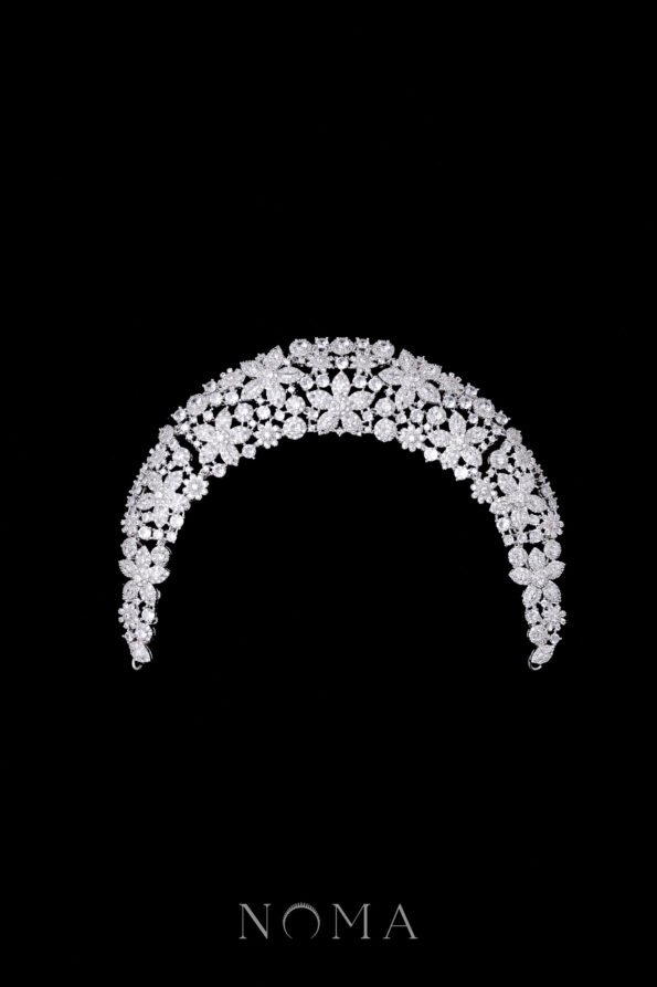 ACC-202300034-Paved-Blooms-Bun-Cuff-White-Gold