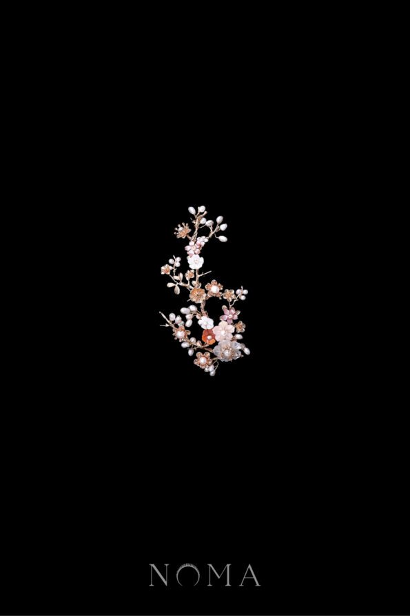 CHN-202200108-Oriental-Floral-Garden-Side-Hairvine-Gold-Pink-Left
