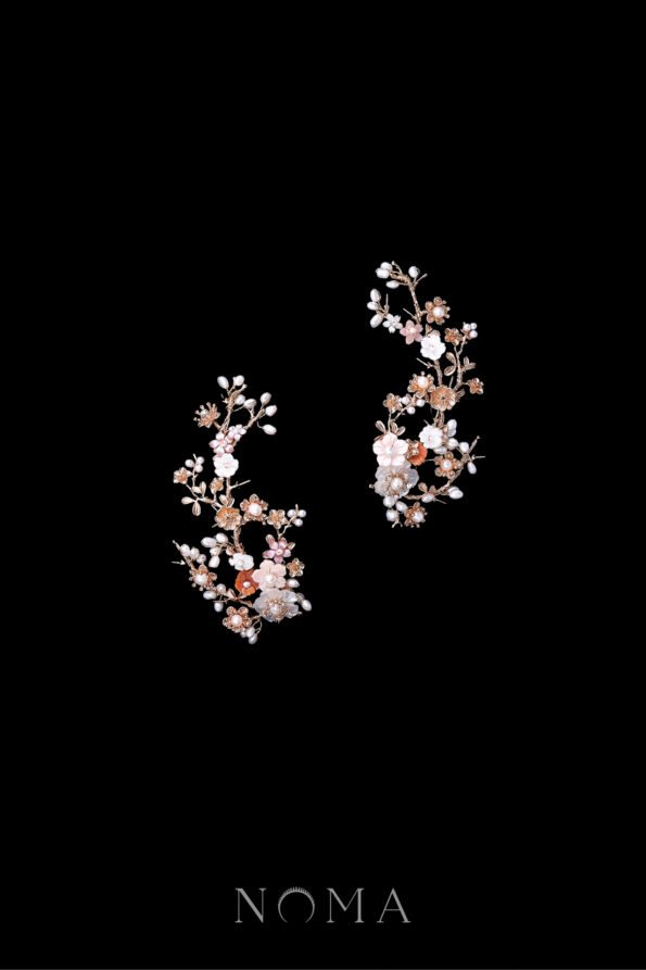 CHN-202200109-Oriental-Floral-Garden-Side-Hairvine-Pair-Gold-Pink-1-pair-1