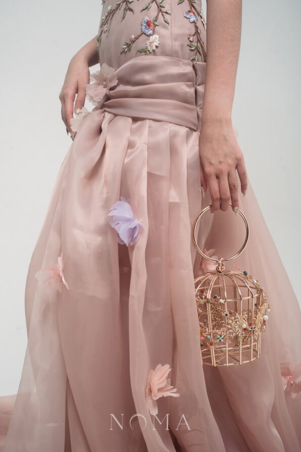 CHN-202300039-Chinese-Scenery-Birdcage-Clutch-Gold-3