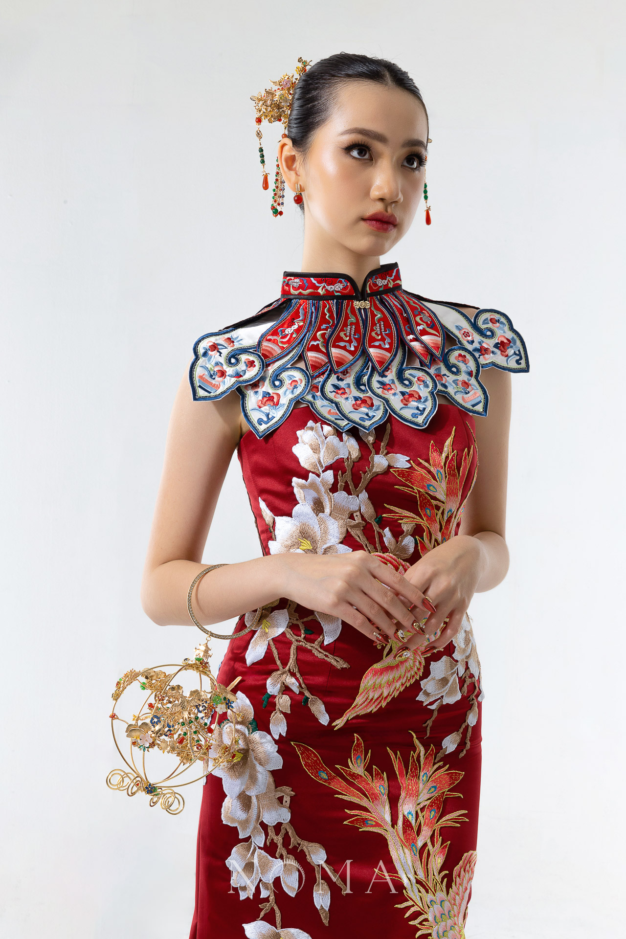 CHN-202400027-Phoenix-Cloud-Ginkgo-Carriage-Handpiece-Gold