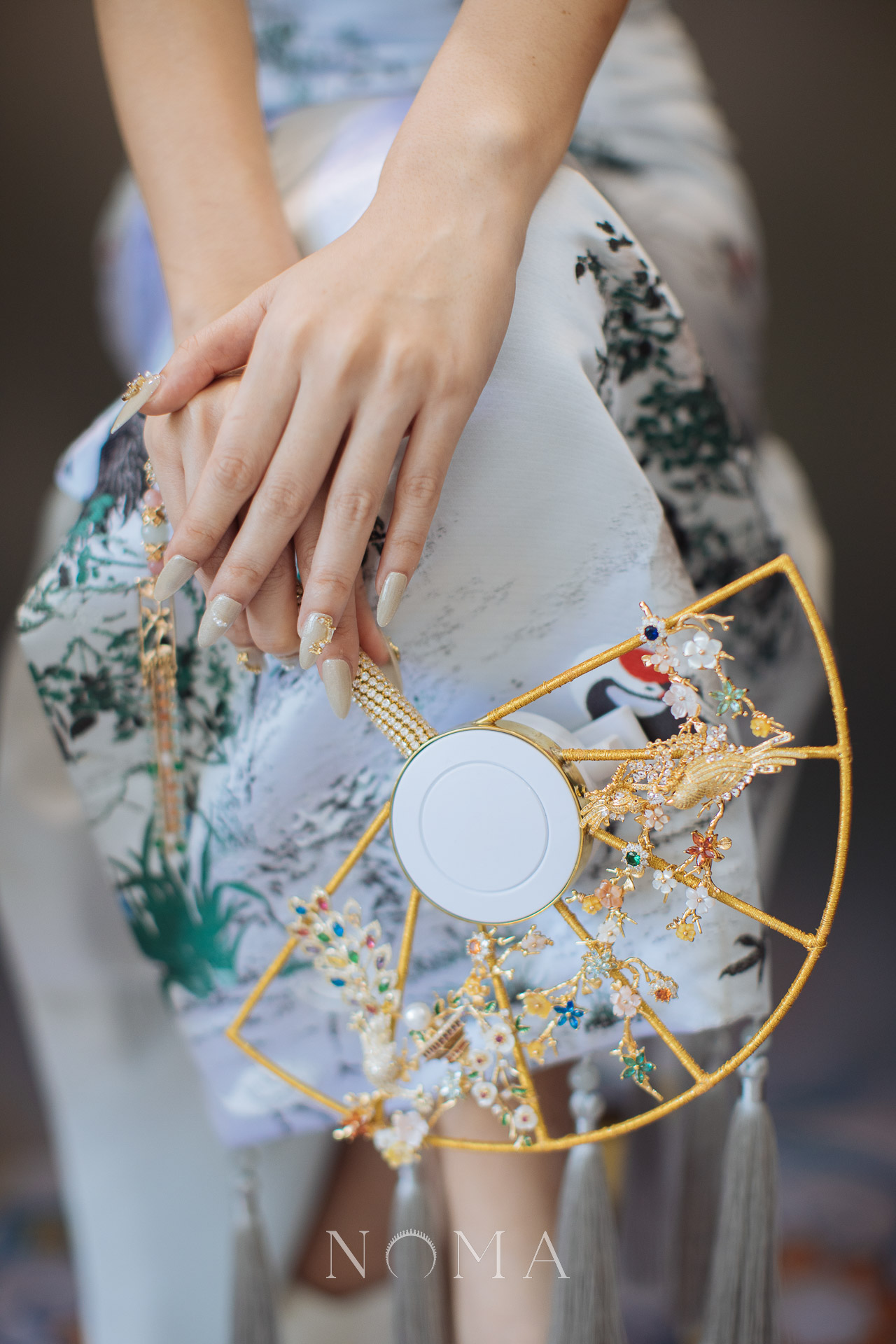 CHN-202400059-Ikebana-Treasure-Electric-Fan-Gold