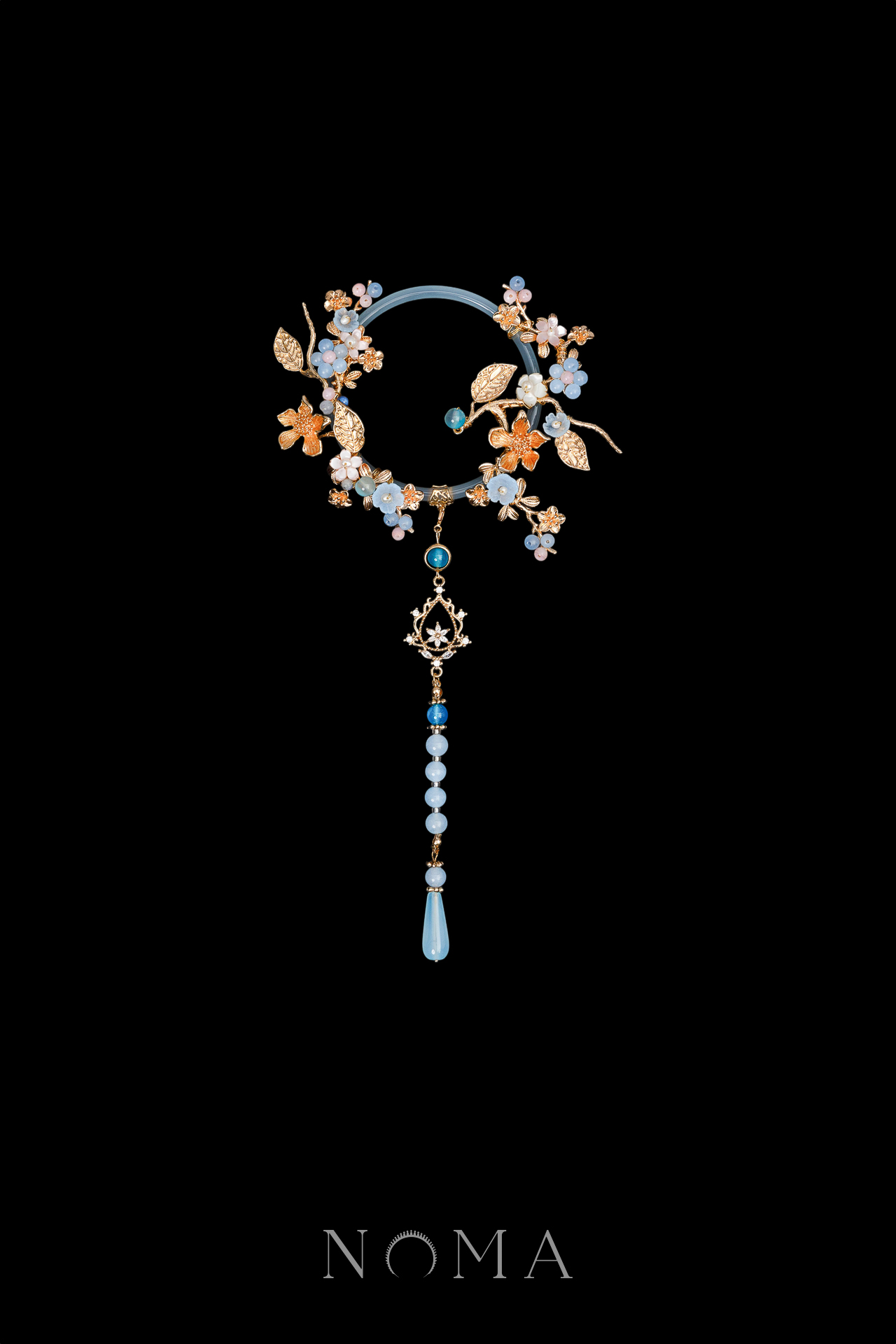 CHN-202400096-Floral-Garden-Jade-Knob-Gold-Blue