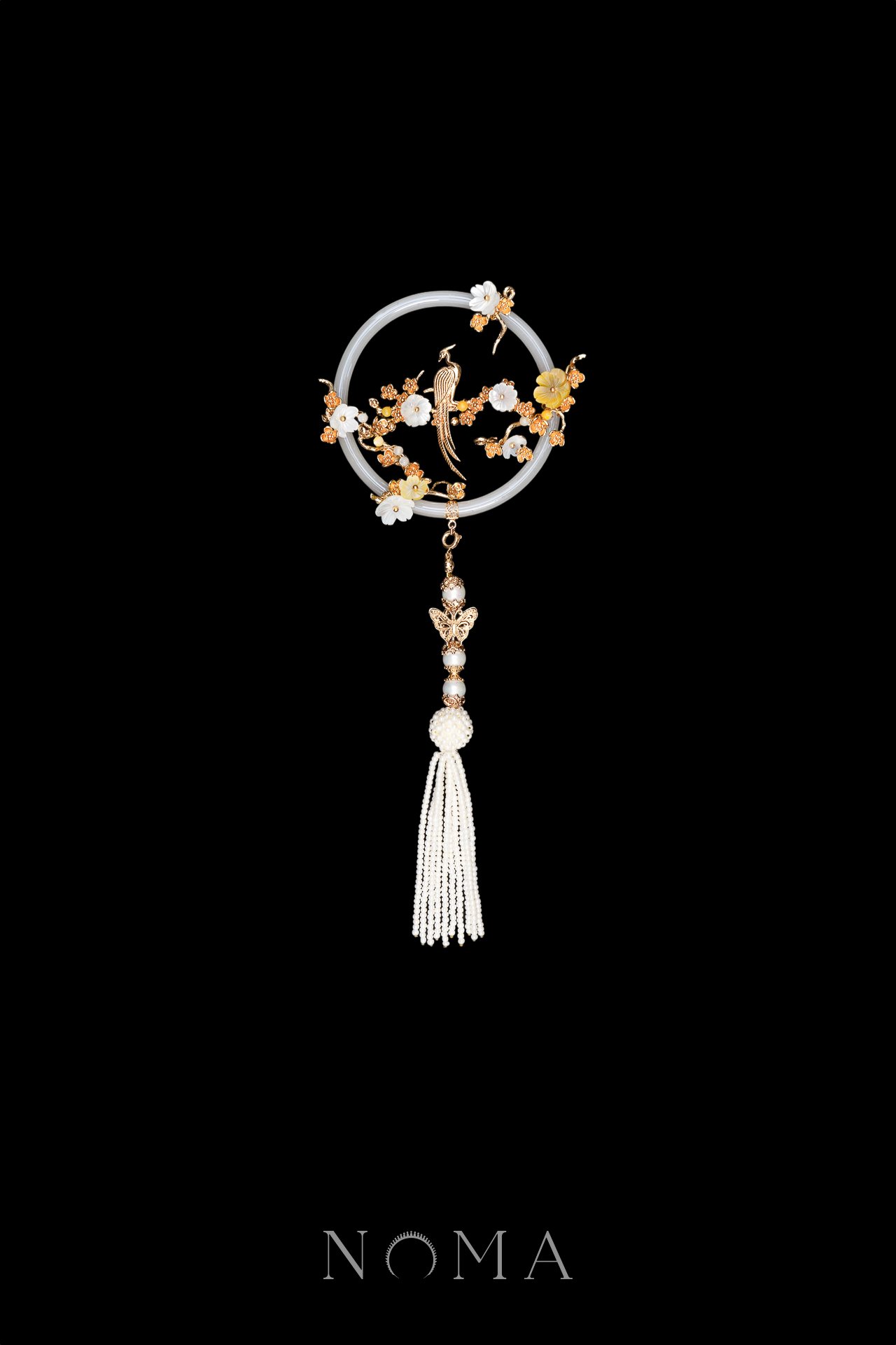 Bird on Petite Branch Knob - Gold, White