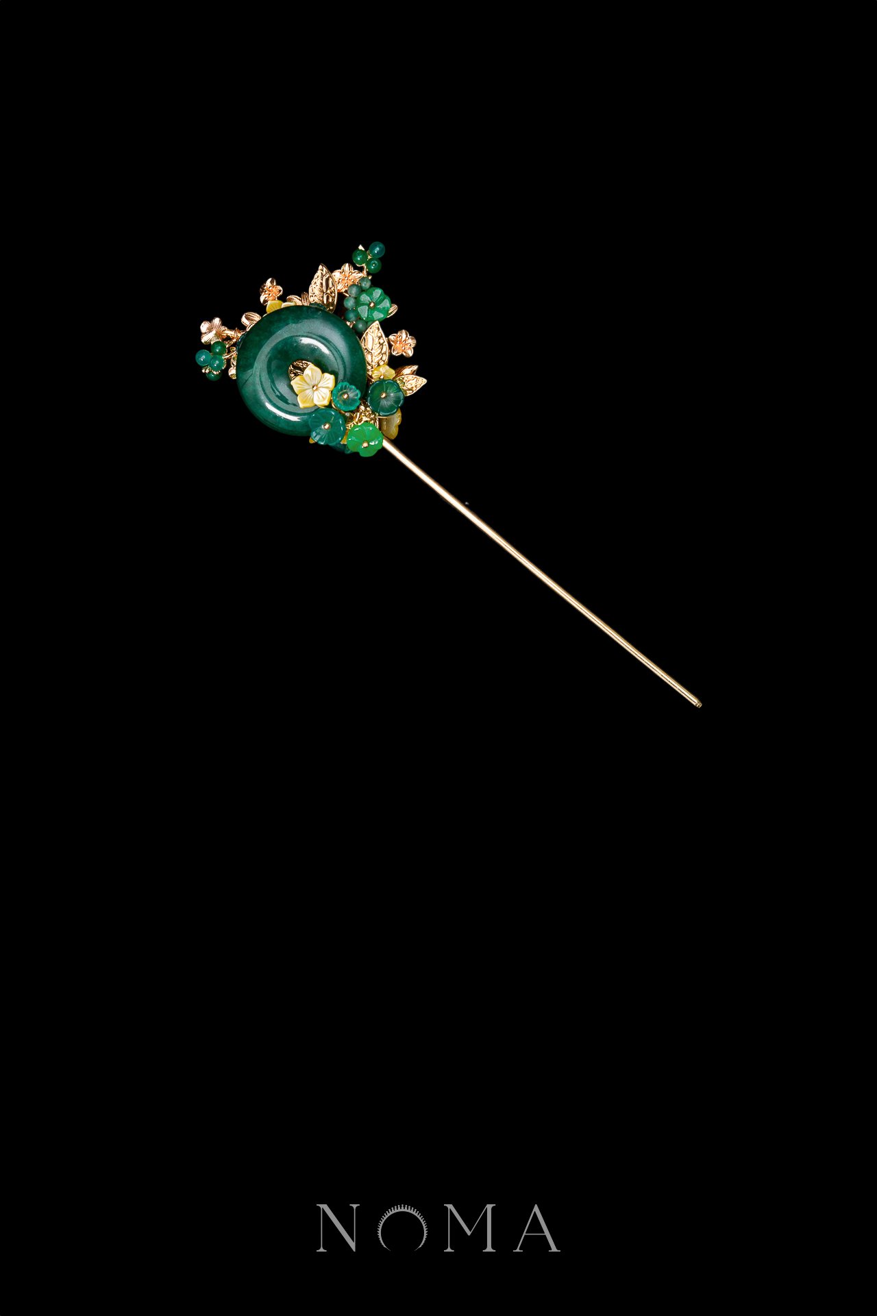 Round Donut Jade Lush Hairpin - Gold, Jade