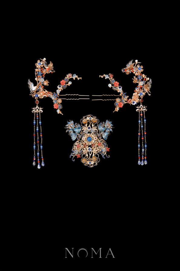 CHN-202500091-Colorful-Mosaic-Butterfly-Crane-Inspiration-Large-Simple-Set-Gold-Sapphire-3-pcs