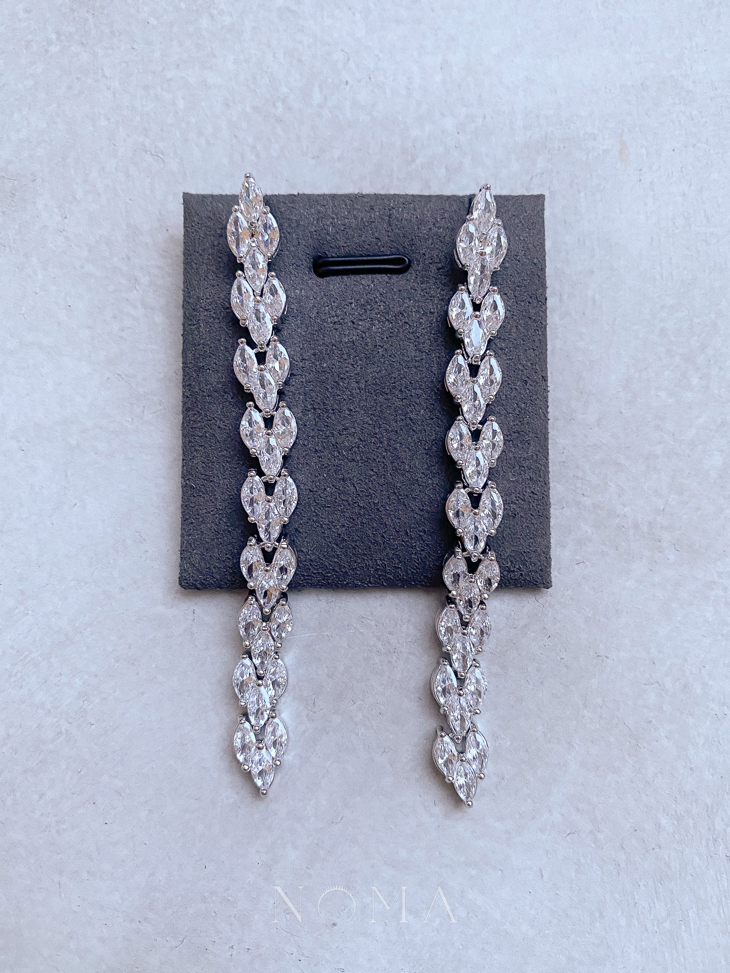 Marquise Arrow Earrings - Rhodium White Gold