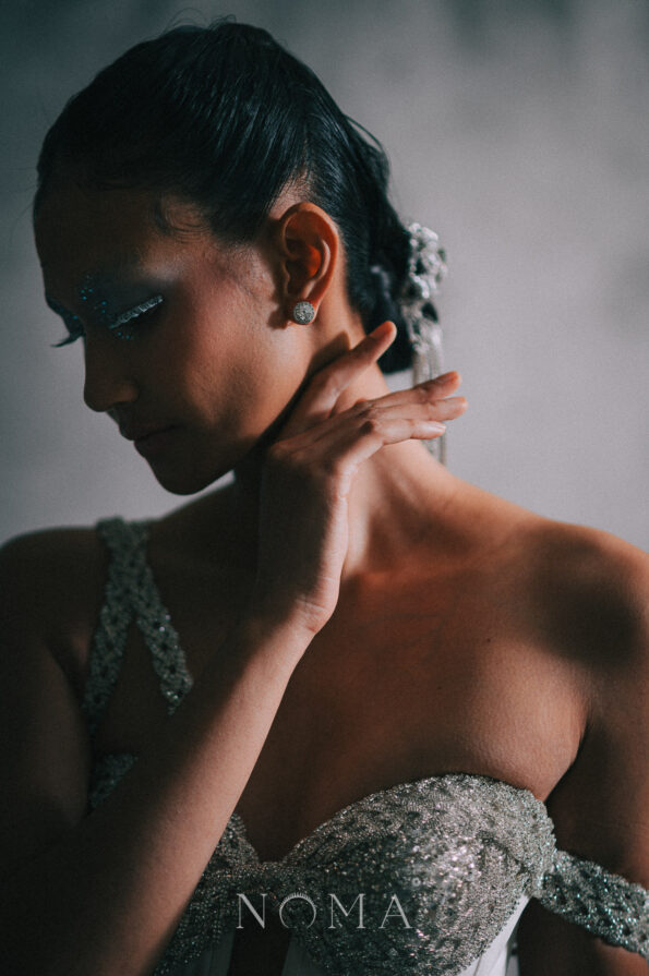 DJW-202300010-Classic-Round-15-ct-Halo-Earrings-Rhodium-White-Gold-White-Diamond-3