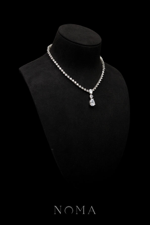 DJW-202400115-Pear-on-Pear-Necklace-Rhodium-White-Gold-White-Diamond-1