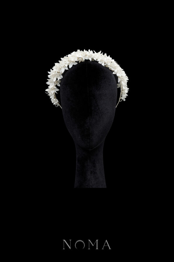 FLR-202500044-CC-White-Fleuri-Neo-Headband-White-Silver-White-2