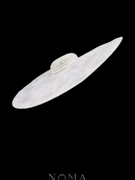 White Chantily Wide Meter Hat - White