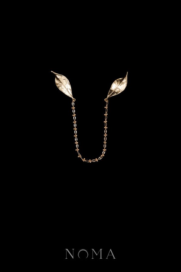 MEN-202400078-Double-Leaf-Chain-Pin-18k-Yellow-Gold