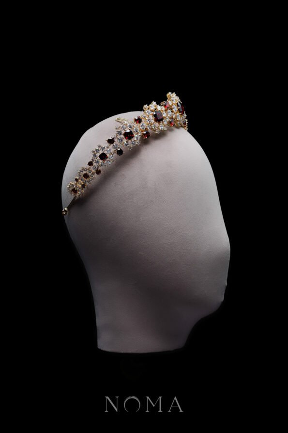 WDC-201900004-Cushion-Cut-Crown-18k-Yellow-Gold-Ruby-1