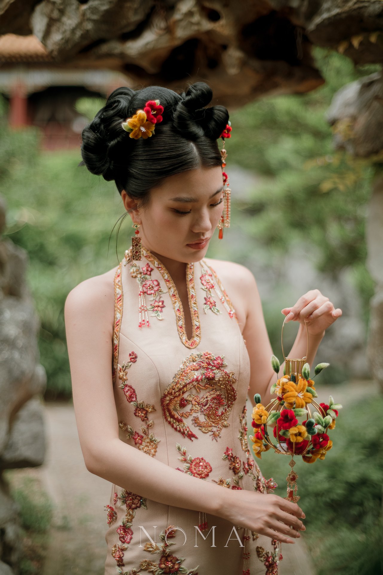 VA Silken Flower Hairvine - Gold, Red