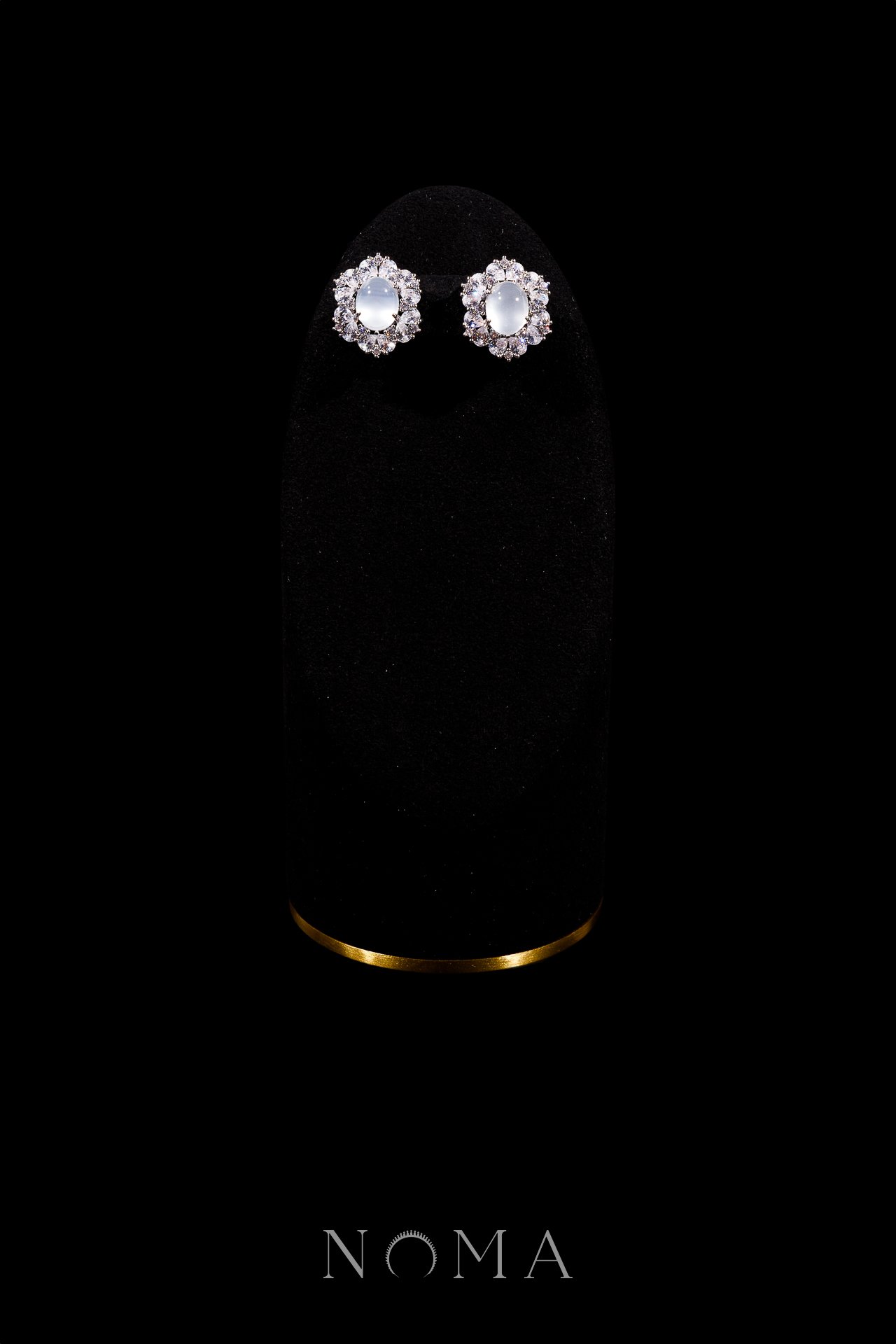 Oval Jade Pear Deco Earrings - Rhodium White Gold, White Jade