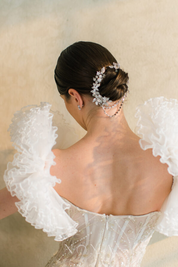 ACC-202300065-Paved-Twigs-Simple-Floral-Side-Hairvine-Pair-White-Gold-1-pair-3