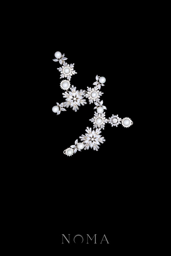 ACC-202400017-Pearly-Snowflakes-Side-Hairvine-or-Brooch-White-Gold-2