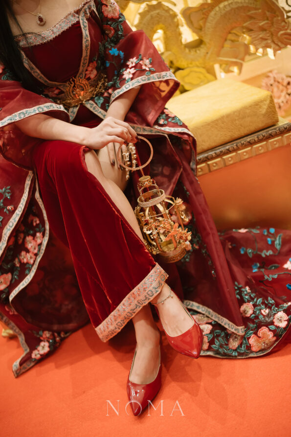 CHN-202300132-Crane-Heavenly-Lantern-Gold-Red-7