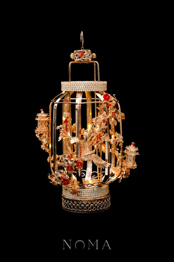 CHN-202300132-Crane-Heavenly-Lantern-Gold-Red