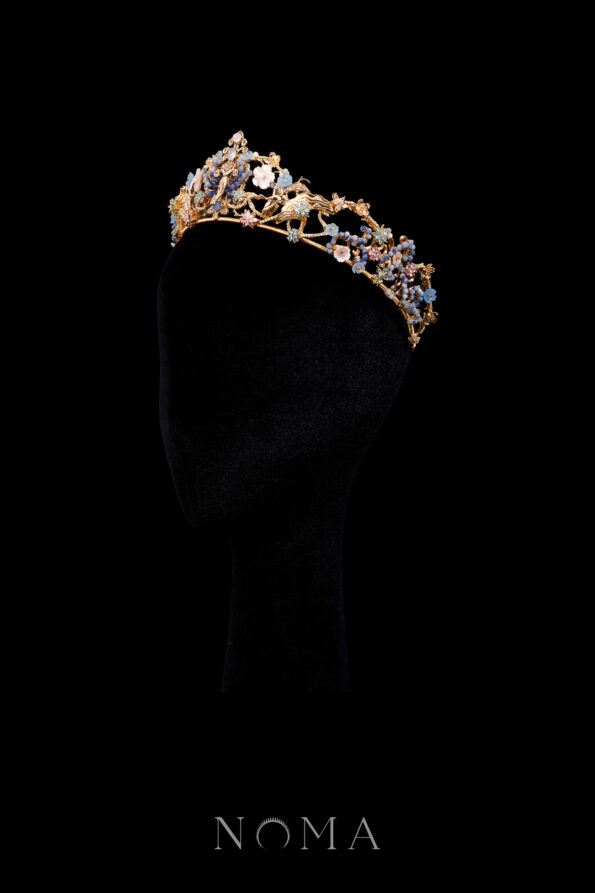 CHN-202400104-Peacock-Crane-Ornament-Crown-Gold-Blue-2