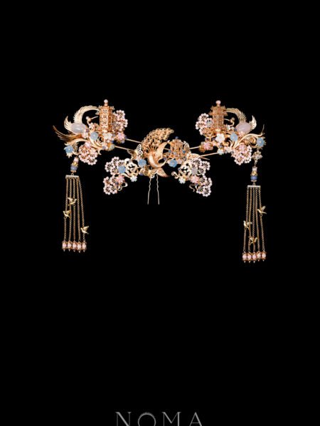 Harmonious Peacock Pagoda Ornament Set - Gold, Pink (3 pcs)