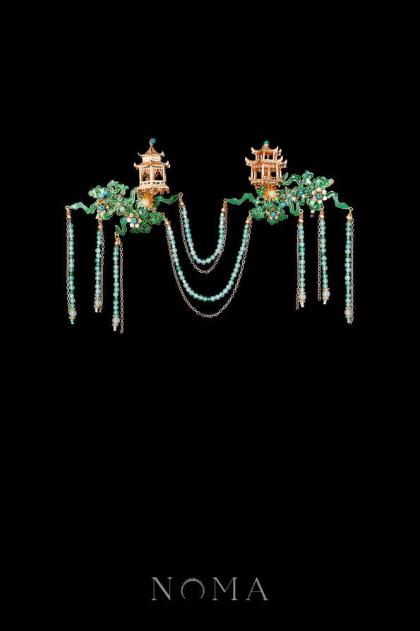 CHN-202400172-Colorful-Flying-Cloud-Pagoda-Chain-Brooch-Gold-Turquoise