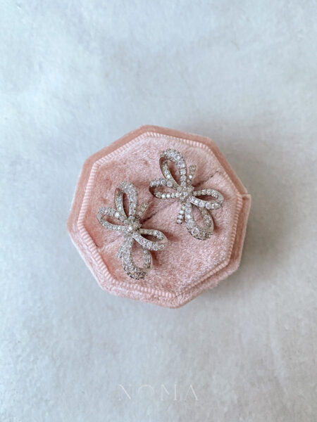 Paved Ribbon Earrings - Rhodium White Gold