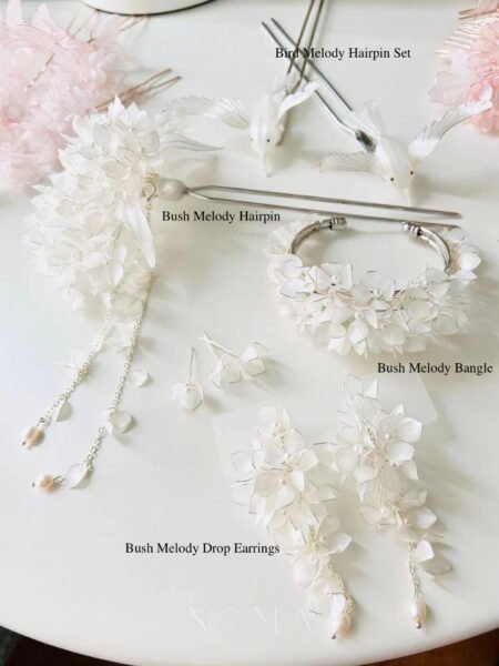 LR Bush Melody Bangle - White Silver, White