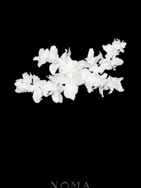 CC Natural Floral Arrangement Hairvine/Brooch - White Silver, White