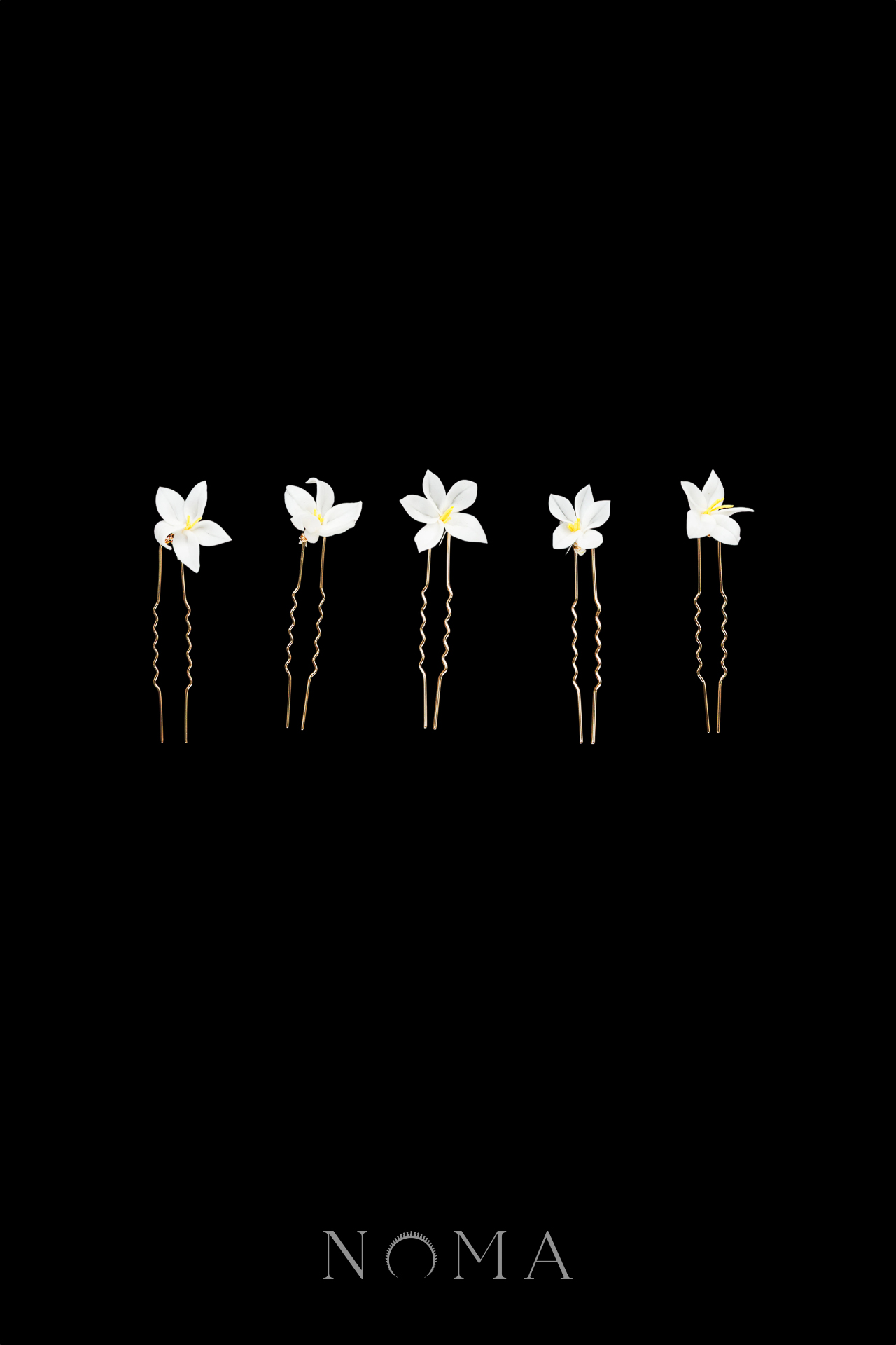 CC Mini Florals Hairpin Set - Gold, White (5 pcs)