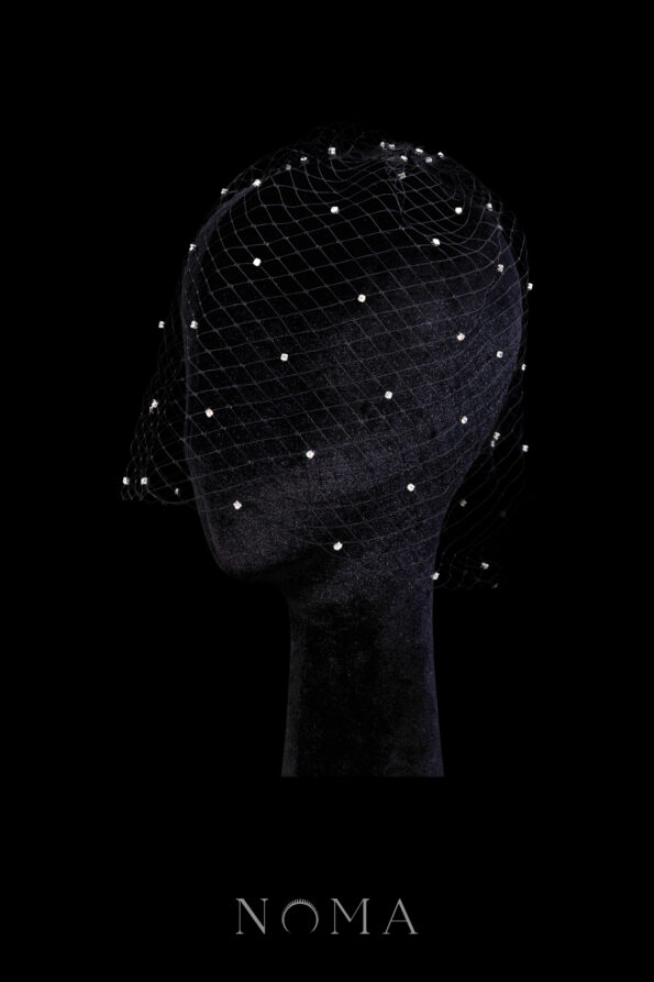 HMV-202400002-Bejeweled-Top-Veil-Rhodium-White-Gold-Black-2