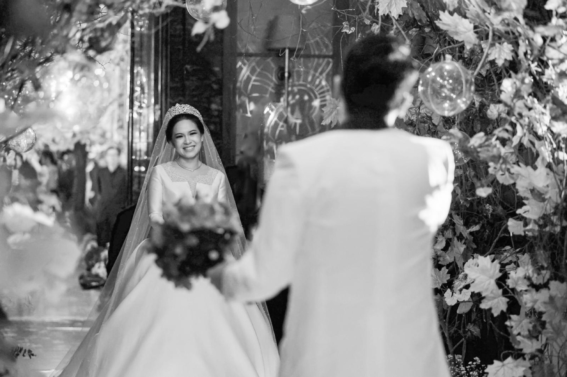 WDC-201900006-Diva-Crown-Rhodium-White-Gold