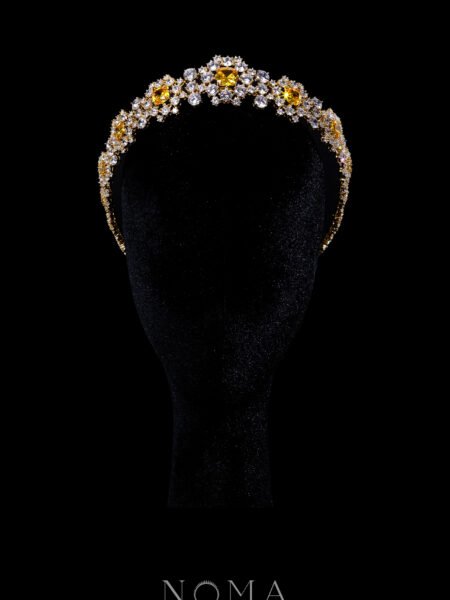 Cushion Cut Crown - 18k Yellow Gold, Yellow Diamond