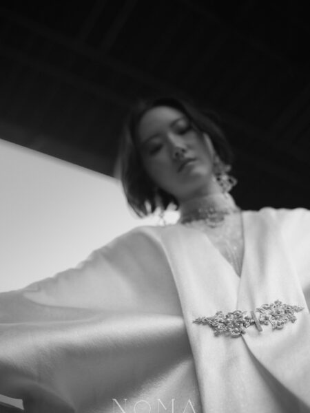 Baroque Ornaments Classic Hairvine or Brooch - White Gold