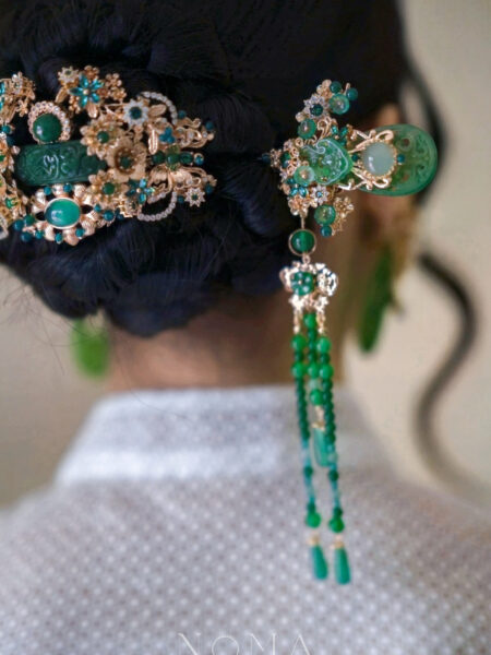 Lunar Deco Carved Jade Hairpin - Gold, Jade