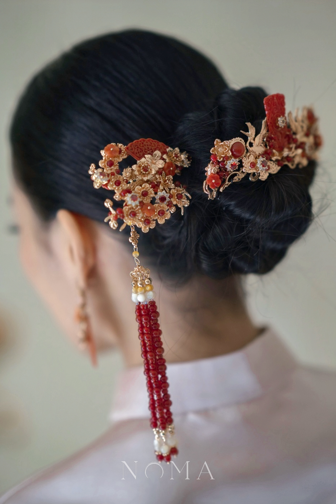 Lunar Heritage Fan-Shaped Jade Hairpin - Gold, Red Jade