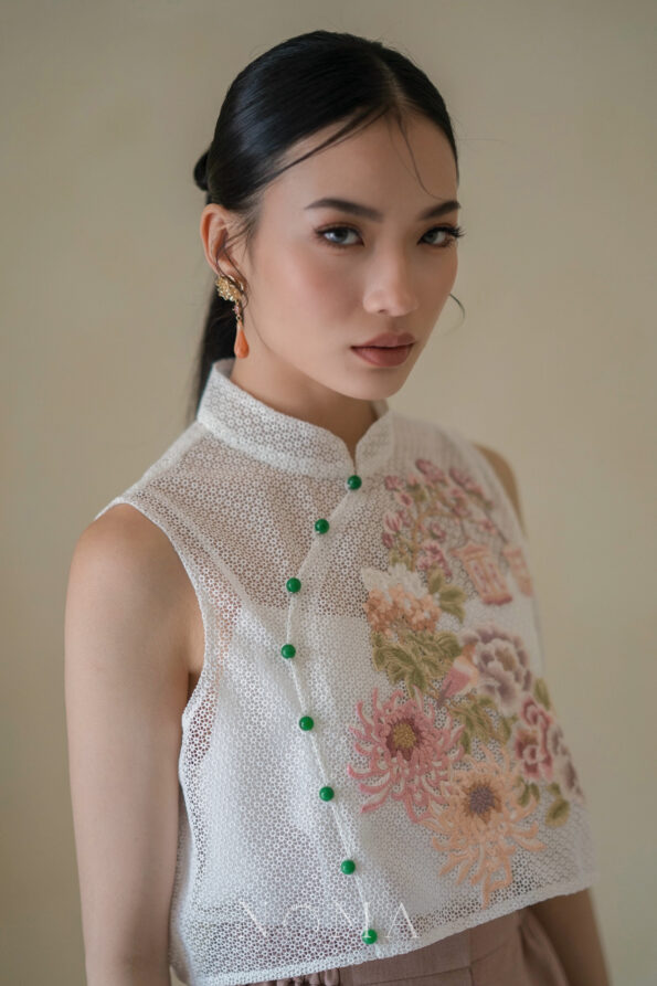 CHN-202600011-Lunar-Golden-Peony-Pear-Bud-Jade-Earrings-Gold-Coral-Jade